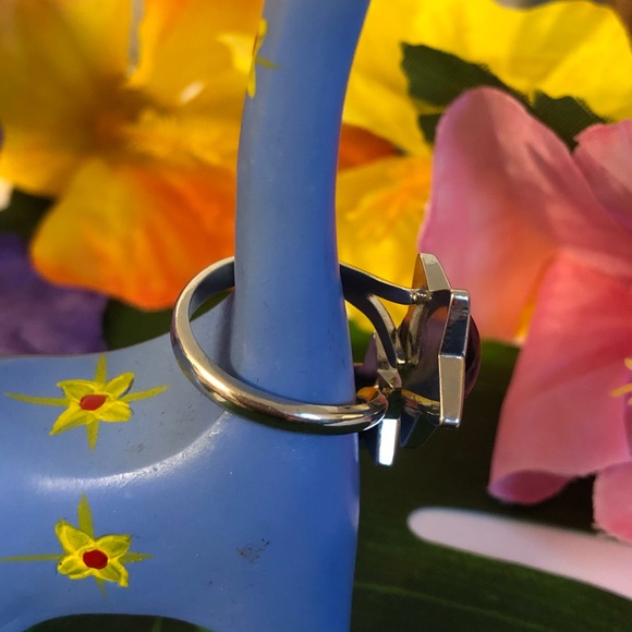 Star Ring - Picture 12 of 12